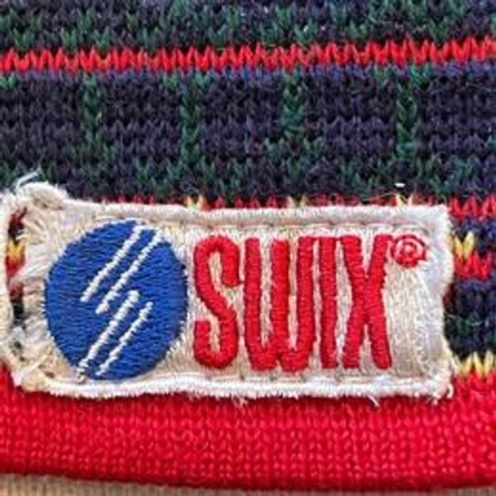 Vintage SWIX Wool Blend Swedish Nordic Ski Winter Hat - Picture 4 of 4